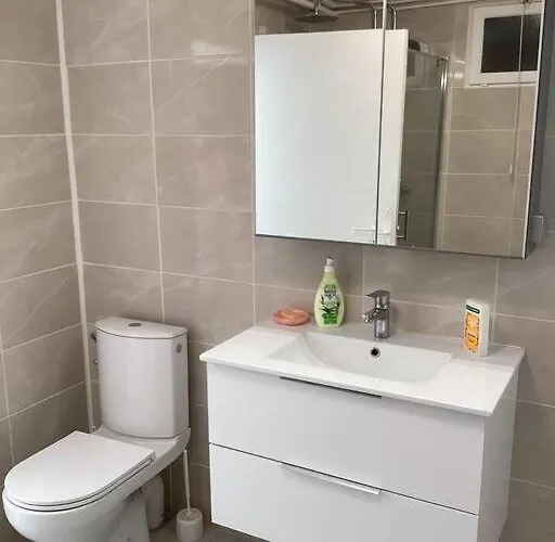 La A 8mn A Pied Сasa de vacaciones *